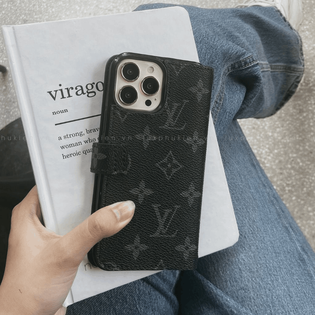 Auténtica funda tipo billetera para iPhone LV Canvas (reciclada - 1)