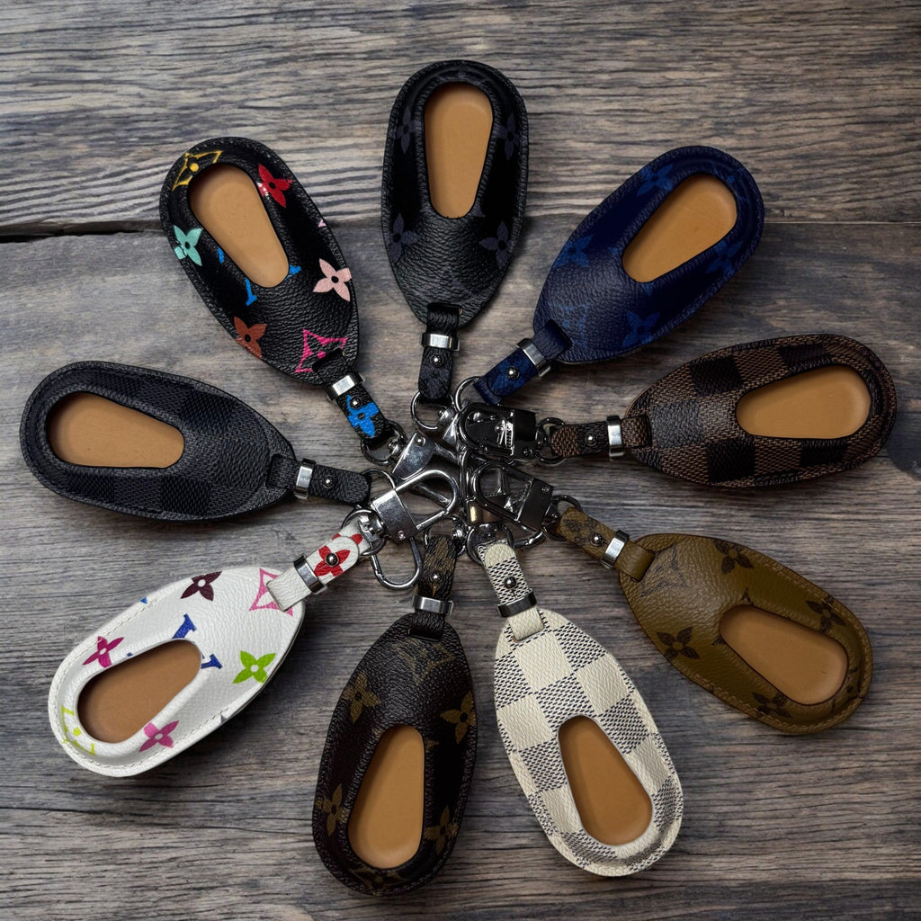 Premium LV Canvas Key Case for Mercedes-Benz – Handmade from Authentic Upcycled Louis Vuitton