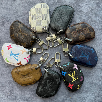 Premium LV Canvas Key Case for Jeep – Handmade from Authentic Upcycled Louis Vuitton