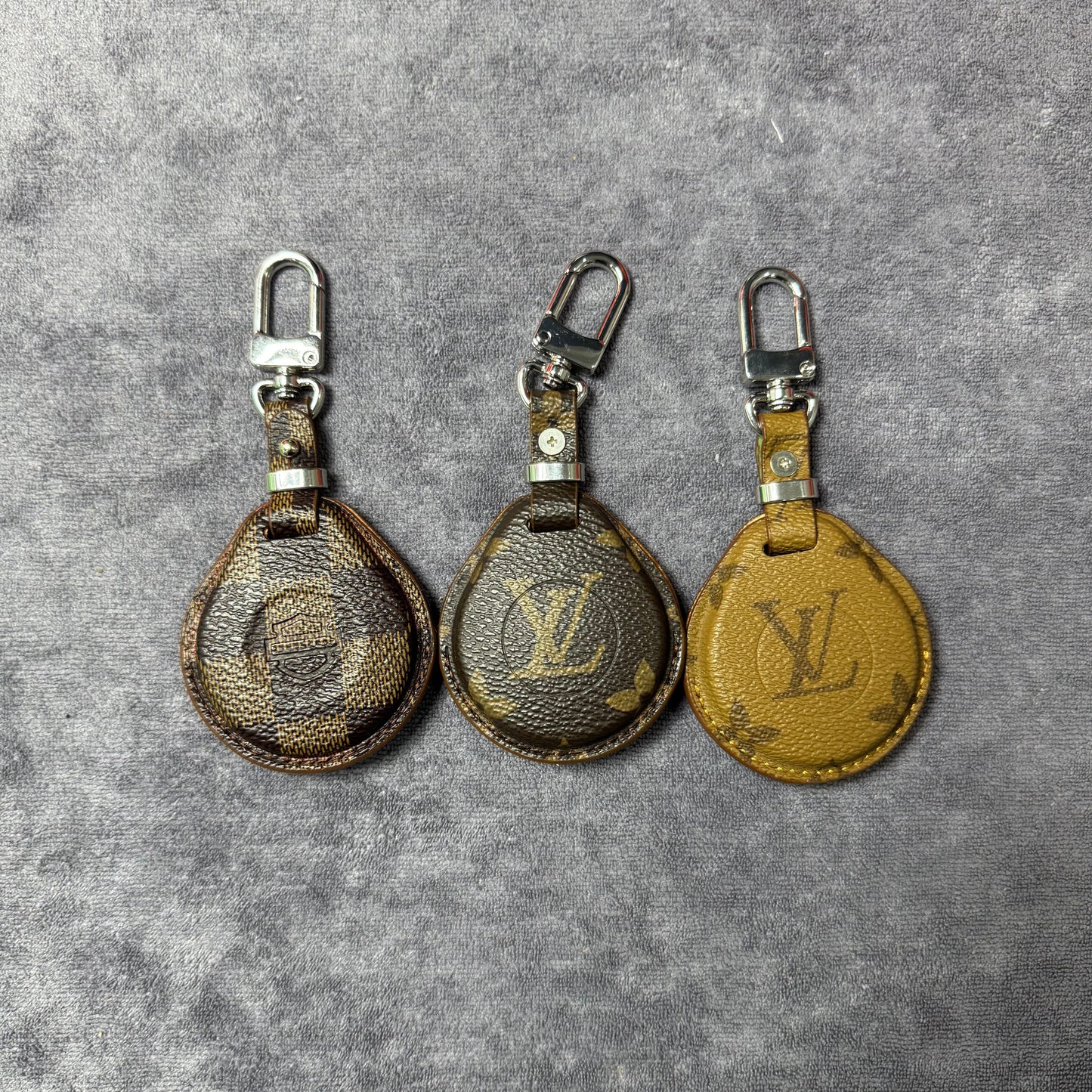 Premium LV Canvas Key Case for Harley D – Handmade from Authentic Upcycled Louis Vuitton